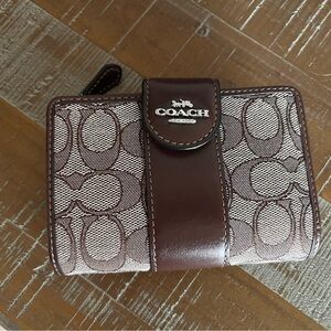 Coach Brown Signature Canvas Compact medium corner zip Wallet with Leather Strap